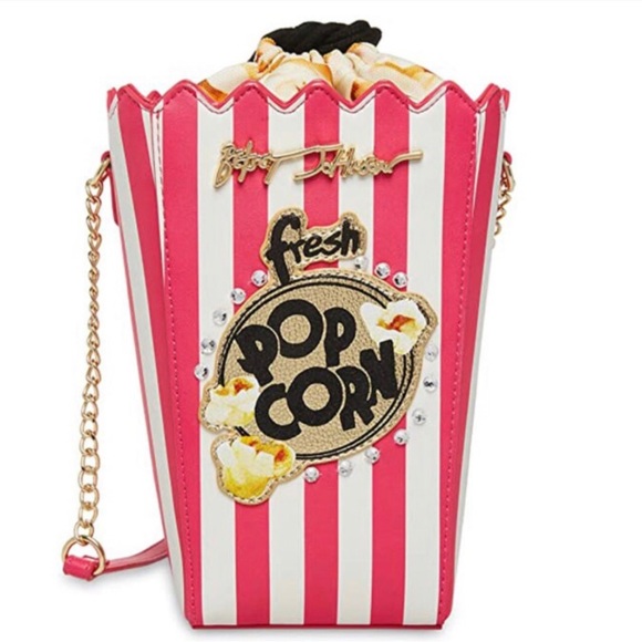 Last sample/Betsey Johnson Butter Me Up Popcorn Bucket Crossbody bag purse NWOT - Picture 8 of 9
